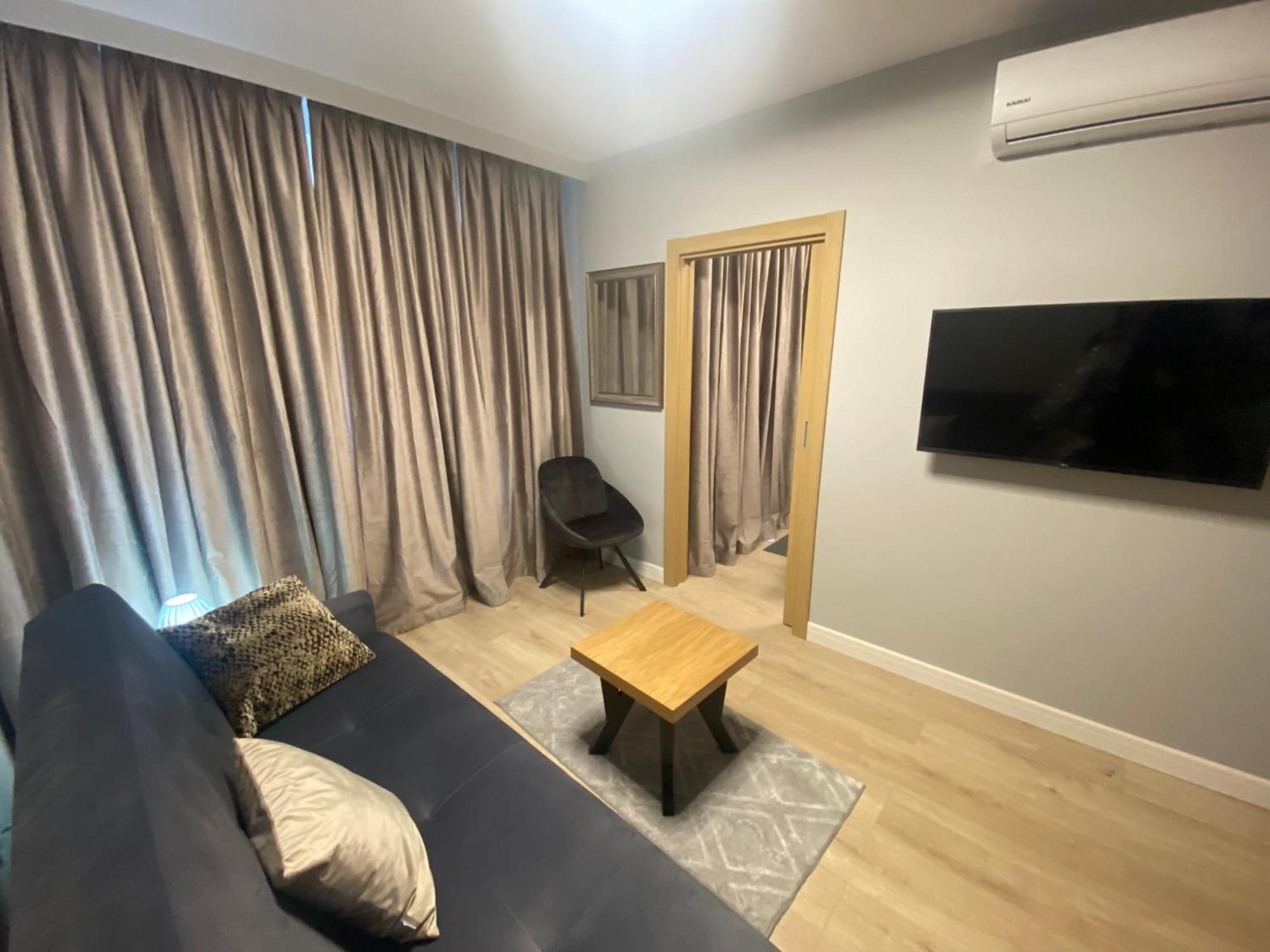 Wiktoryn 6 Piekne Nowe Apartamenty Z Duzymi Balkonami Varsó Kültér fotó